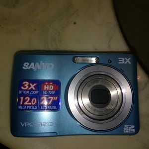 Digital camera